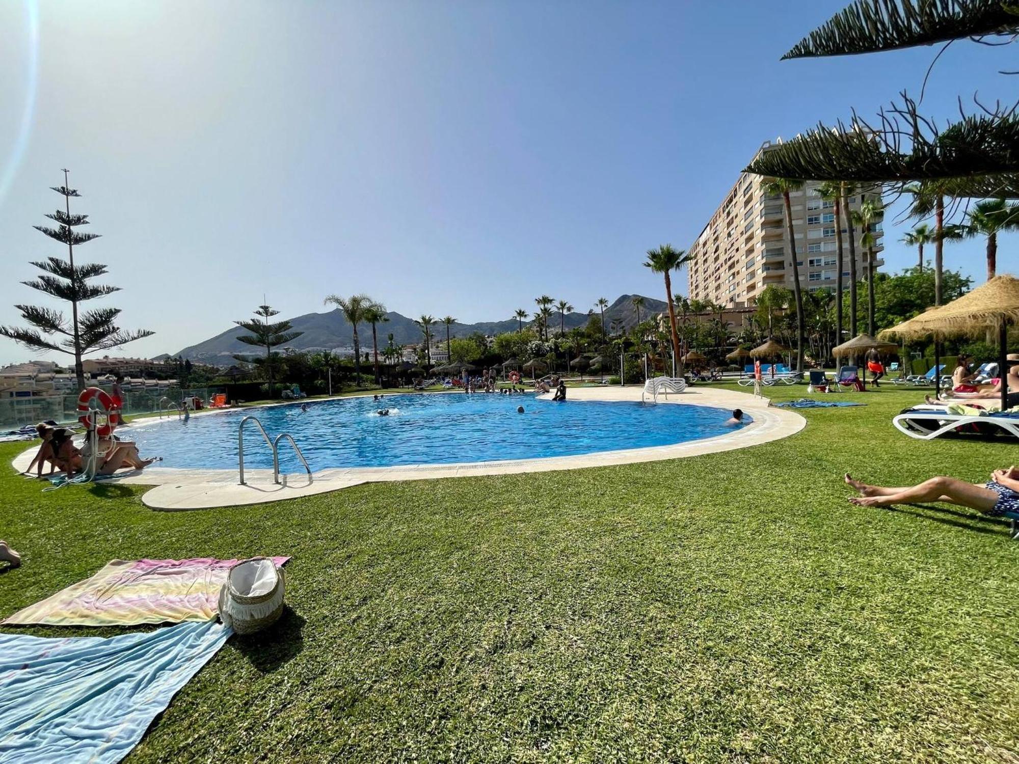 El Coloso De Steram Flats בנאלמדנה מראה חיצוני תמונה